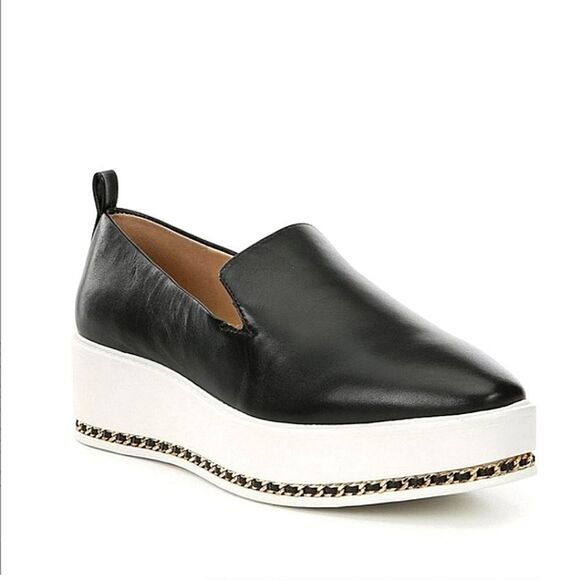 Karl Lagerfeld  - Picture 1 of 16